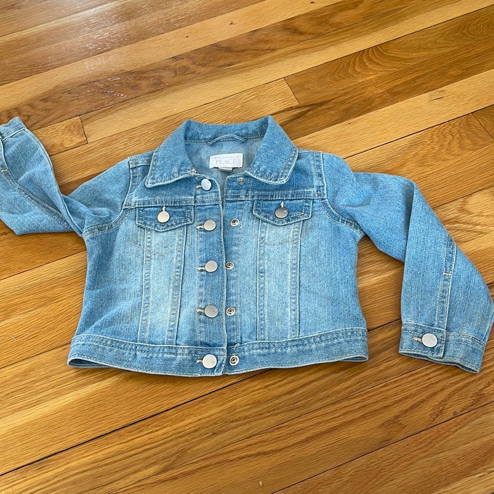 Children’s Place Jean Coat- size 3t